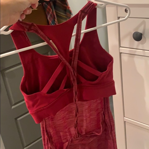 lululemon tank with built in sports bra - Picture 2 of 2